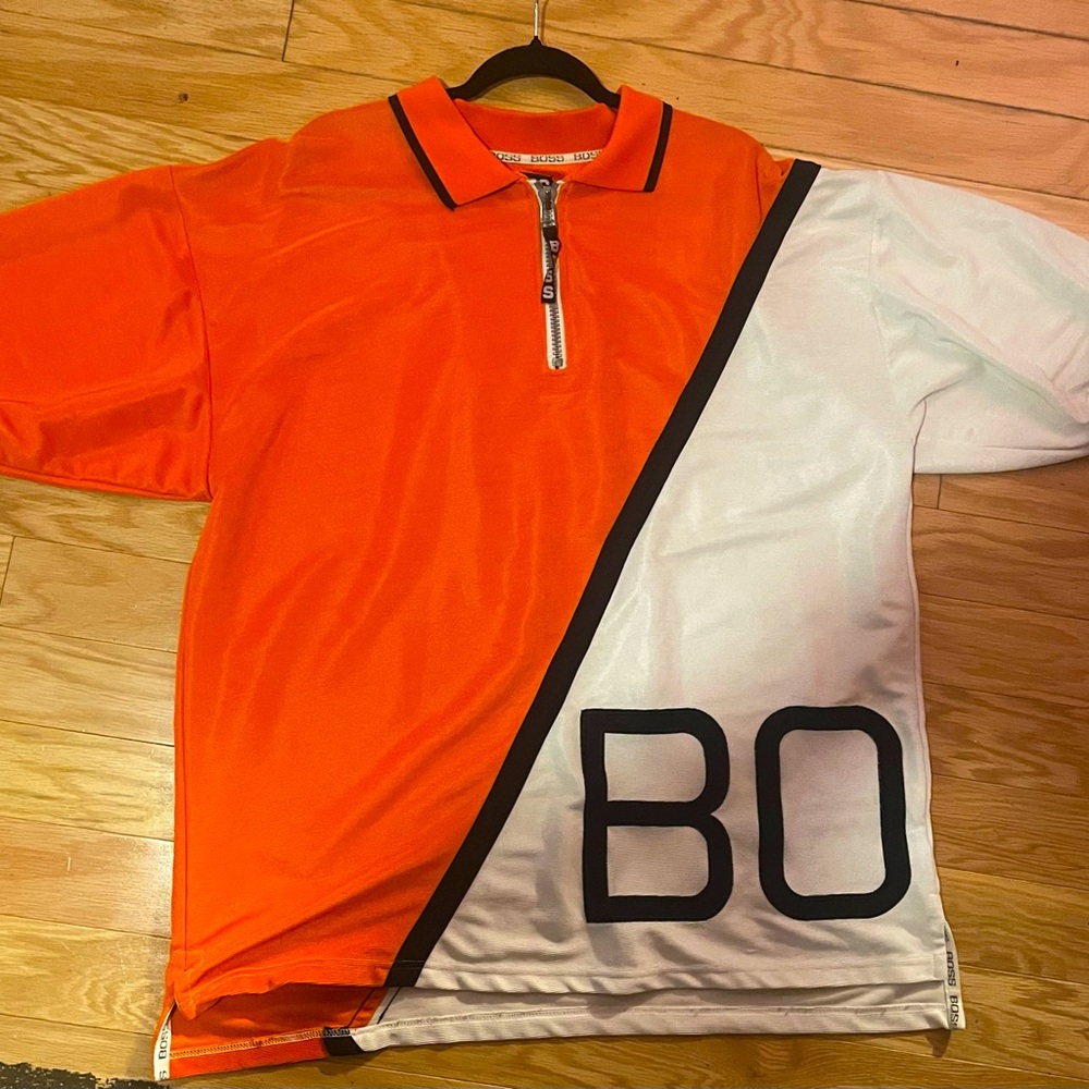 1990s VINTAGE BOSS made in Korea Orange and White Tee